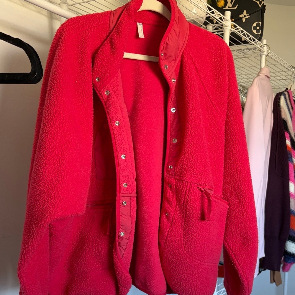 Free people hit the slopes Bright Pink Women's Fleece Jacket